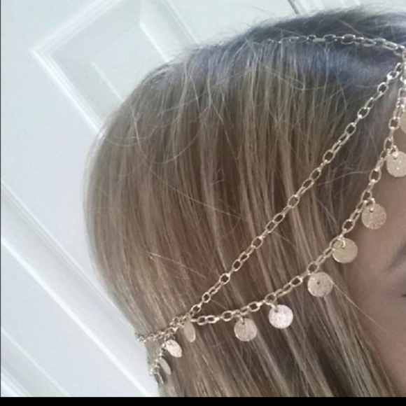 Gold Draped Charm Head Chain - Picture 2 of 7